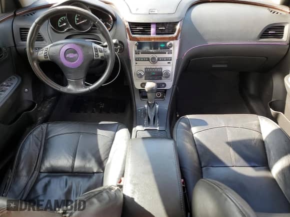 2012 Chevrolet Malibu LTZ 1LZ z VIN 1G1ZE5E07CF251932, wystawiony jako Copart lot #90503455 z przebiegiem 80 535 mil mil oraz Czysty tytuł • Clean title. Historia ofert i sprzedaży dostępna na DreamBid. Obrazek 8.