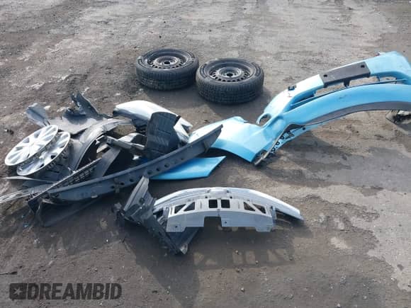 2014 Nissan Note SV with VIN 3N1CE2CP8EL431119, listed as a IAAI auction lot 43387298 with 160,566 mi miles and . Bid and sale history available at DreamBid. Image 12.