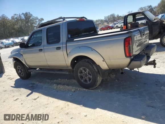 2004 Nissan Frontier XE z VIN 1N6ED27T44C466621, wystawiony jako Copart lot #47399835 z przebiegiem 239 359 mil mil oraz Szkoda całkowita • Salvage title. Historia ofert i sprzedaży dostępna na DreamBid. Obrazek 2.