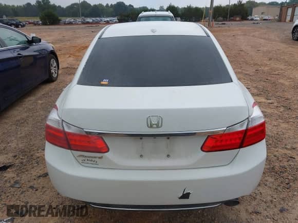 2013 Honda Accord EX-L z VIN 1HGCR2F84DA056181, wystawiony jako IAAI lot #43260095 z przebiegiem 141 682 mil mil oraz . Historia ofert i sprzedaży dostępna na DreamBid. Obrazek 16.