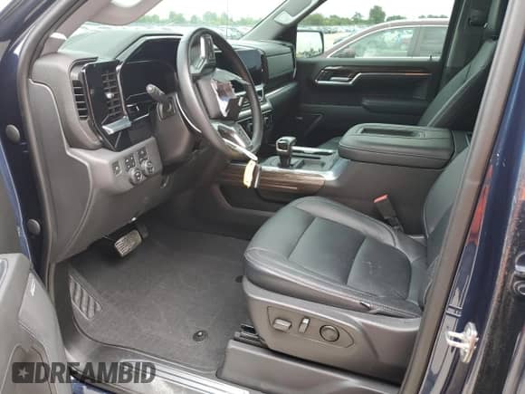 2022 Chevrolet Silverado 1500 RST z VIN 3GCUDEET1NG665210, wystawiony jako Copart lot #59168575 z przebiegiem 45 358 mil mil oraz Szkoda całkowita • Salvage title. Historia ofert i sprzedaży dostępna na DreamBid. Obrazek 7.
