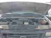 2007 Ford Econoline Cargo Commercial z VIN 1FTNE24L87DB39173, wystawiony jako IAAI lot #42375566 z przebiegiem 545 995 mil mil oraz . Historia ofert i sprzedaży dostępna na DreamBid. Obrazek 10.