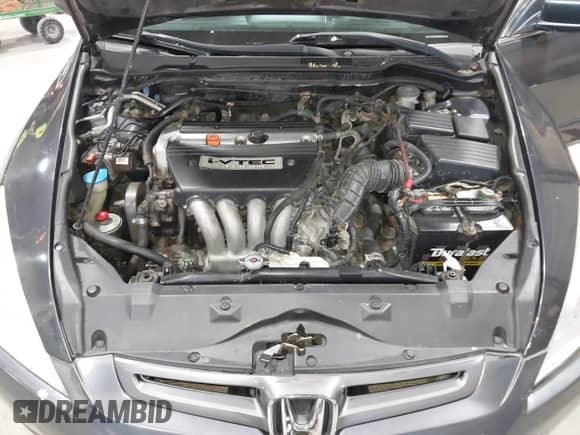 2005 Honda Accord EX-L with VIN 1HGCM55825A000033, listed as a IAAI auction lot 42966810 with 273,119 mi miles and . Bid and sale history available at DreamBid. Image 10.