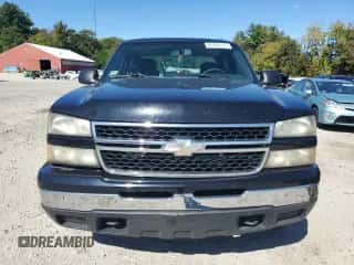 2007 Chevrolet Silverado 1500 LS z VIN 2GCEK13V971167467, wystawiony jako Copart lot #85285725 z przebiegiem 158 325 mil mil oraz Czysty tytuł • Clean title. Historia ofert i sprzedaży dostępna na DreamBid. Obrazek 5.