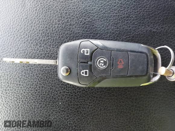 2020 Ford F-150 XL z VIN 1FTEW1EP5LKE57010, wystawiony jako IAAI lot #42937039 z przebiegiem 83 677 mil mil oraz . Historia ofert i sprzedaży dostępna na DreamBid. Obrazek 11.