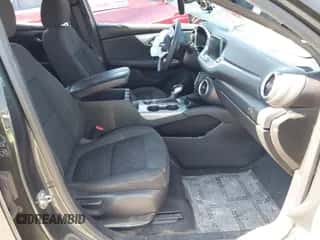 2019 Chevrolet Blazer с VIN 3GNKBBRA1KS696641, выставлен на аукционе IAAI как лот 43063365 с пробегом 74 308 миль миль и . История ставок и продаж доступна на DreamBid. Изображение 5.