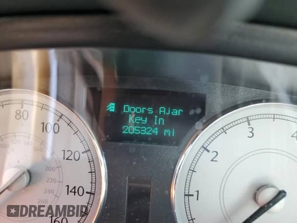 2006 Chrysler 300 C with VIN 2C3LK63H96H336010, listed as a Copart auction lot 46689125 with 205,324 mi miles and Salvage title. Bid and sale history available at DreamBid. Image 9.