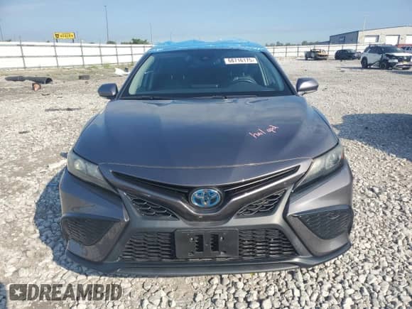 2023 Toyota Camry Hybrid SE with VIN 4T1S31AK4PU051960, listed as a Copart auction lot 68716175 with 35,828 mi miles and Salvage title. Bid and sale history available at DreamBid. Image 5.