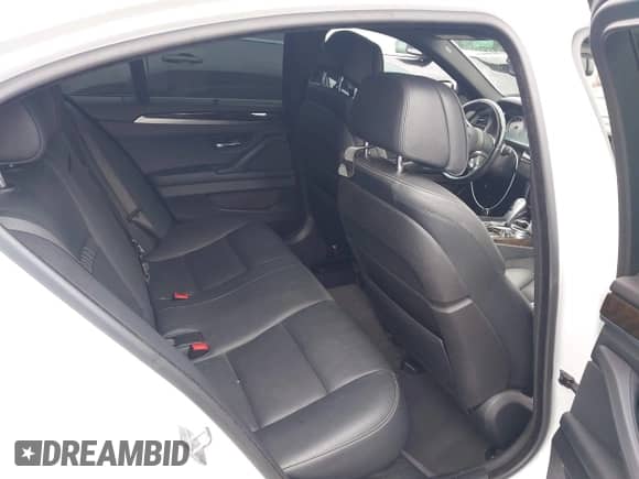 2014 BMW 5 Series 535d with VIN WBAXA5C53ED690727, listed as a IAAI auction lot 42344800 with 128,153 mi miles and . Bid and sale history available at DreamBid. Image 8.