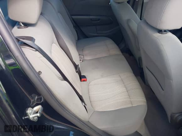2014 Chevrolet Sonic LT с VIN 1G1JC6SB0E4103845, выставлен на аукционе IAAI как лот 43319338 с пробегом 60 767 миль миль и . История ставок и продаж доступна на DreamBid. Изображение 8.