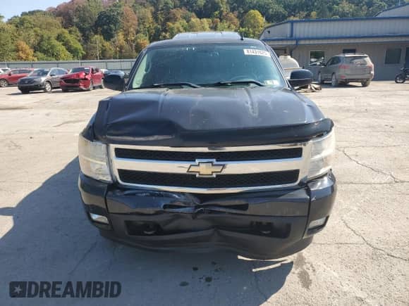 2009 Chevrolet Silverado 1500 LTZ z VIN 1GCEK39J69Z154749, wystawiony jako Copart lot #81431625 z przebiegiem 69 535 mil mil oraz Szkoda całkowita • Salvage title. Historia ofert i sprzedaży dostępna na DreamBid. Obrazek 5.