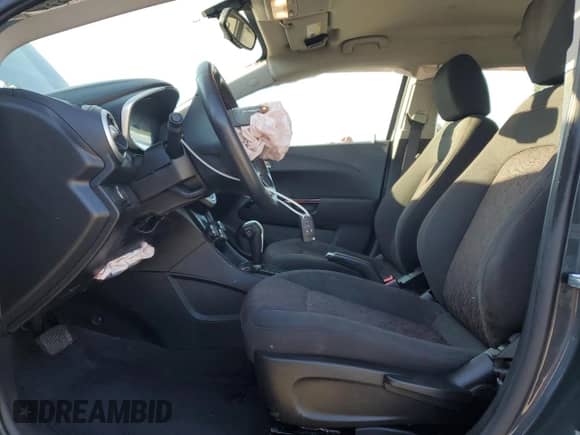 2018 Chevrolet Sonic LT с VIN 1G1JD6SB3J4117231, выставлен на аукционе Copart как лот 80964465 с пробегом 64 950 миль миль и Списание • Salvage title. История ставок и продаж доступна на DreamBid. Изображение 7.