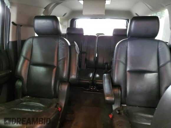 2011 Cadillac Escalade ESV Premium with VIN 1GYS3JEF4BR234766, listed as a Copart auction lot 81948885 with 215,396 mi miles and Salvage title. Bid and sale history available at DreamBid. Image 10.