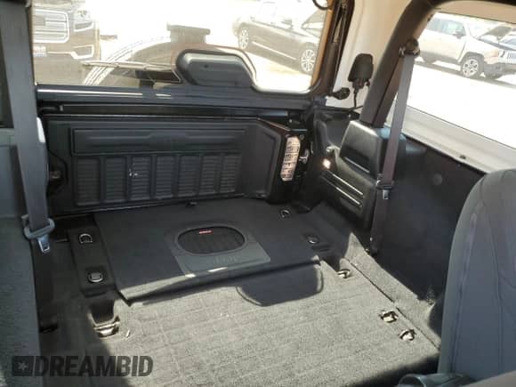 2021 Jeep Wrangler Willys with VIN 1C4GJXAG0MW634024, listed as a Copart auction lot 60368705 with 35,724 mi miles and Salvage title. Bid and sale history available at DreamBid. Image 10.