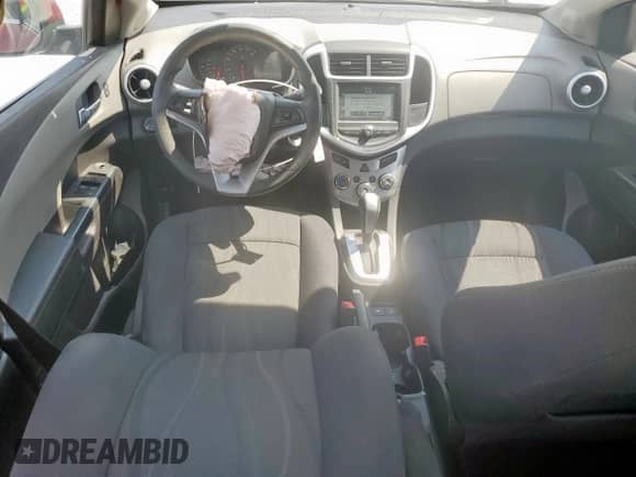 2017 Chevrolet Sonic LT с VIN 1G1JD5SH2H4130495, выставлен на аукционе Copart как лот 68461645 с пробегом 70 367 миль миль и Списание • Salvage title. История ставок и продаж доступна на DreamBid. Изображение 8.