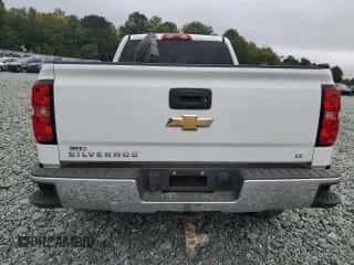 2018 Chevrolet Silverado 1500 LT z VIN 1GCVKREC7JZ151048, wystawiony jako Copart lot #80355965 z przebiegiem 63 922 mil mil oraz Szkoda całkowita • Salvage title. Historia ofert i sprzedaży dostępna na DreamBid. Obrazek 6.