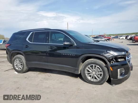 2023 Chevrolet Traverse LT Cloth z VIN 1GNERGKW0PJ114436, wystawiony jako Copart lot #50536715 z przebiegiem 18 061 mil mil oraz Czysty tytuł • Clean title. Historia ofert i sprzedaży dostępna na DreamBid. Obrazek 4.