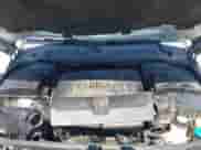 2010 Land Rover Range Rover Sport HSE Lux z VIN SALSK2D44AA226896, wystawiony jako IAAI lot #41835999 z przebiegiem 199 501 mil mil oraz . Historia ofert i sprzedaży dostępna na DreamBid. Obrazek 10.