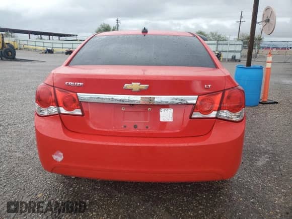 2015 Chevrolet Cruze LT with VIN 1G1PC5SB2F7209119, listed as a Copart auction lot 82463255 with 189,773 mi miles and Clean title. Bid and sale history available at DreamBid. Image 6.