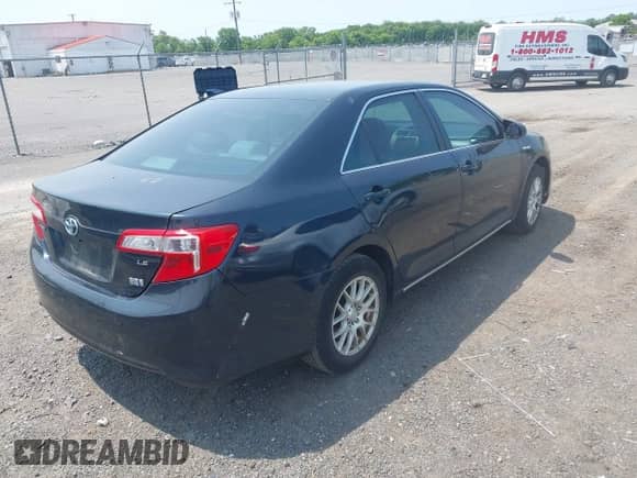 2013 Toyota Camry LE z VIN 4T1BD1FK9DU092389, wystawiony jako IAAI lot #42423524 z przebiegiem 312 006 mil mil oraz . Historia ofert i sprzedaży dostępna na DreamBid. Obrazek 4.