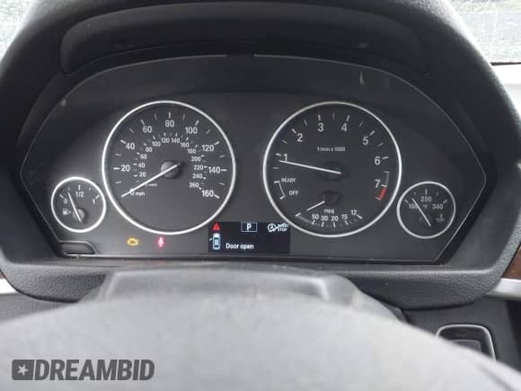 2016 BMW 4 Series 428i xDrive с VIN WBA3T1C58G5F38878, выставлен на аукционе IAAI как лот 42852214 с пробегом 108 747 миль миль и . История ставок и продаж доступна на DreamBid. Изображение 7.