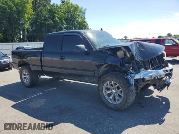 2006 GMC Sierra 1500 SLT with VIN 1GTEK19B86Z235048, listed as a Copart auction lot 61566825 with Not provided miles and Salvage title. Bid and sale history available at DreamBid. Image 4.