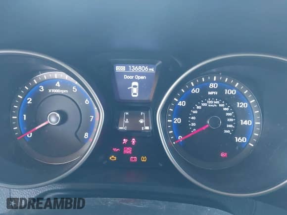 2013 Hyundai Elantra с VIN KMHD35LE6DU091847, выставлен на аукционе IAAI как лот 43315817 с пробегом 136 806 миль миль и . История ставок и продаж доступна на DreamBid. Изображение 7.