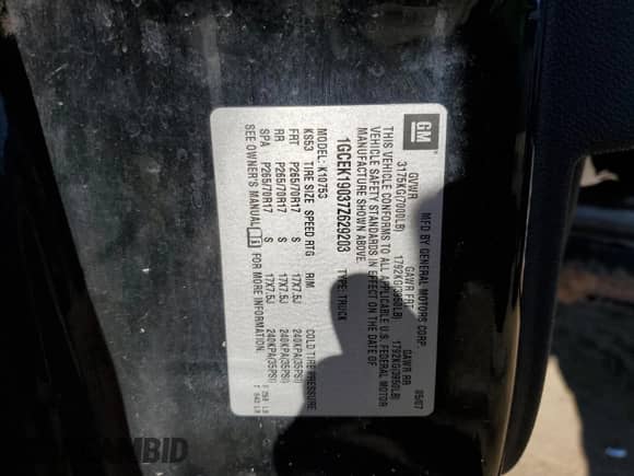 2007 Chevrolet Silverado 1500 1LT z VIN 1GCEK19037Z629203, wystawiony jako Copart lot #90265995 z przebiegiem 206 773 mil mil oraz Czysty tytuł • Clean title. Historia ofert i sprzedaży dostępna na DreamBid. Obrazek 12.