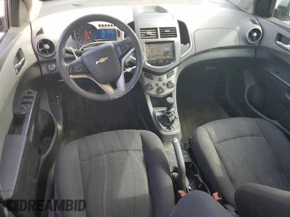 2013 Chevrolet Sonic LT с VIN 1G1JD5SH4D4132680, выставлен на аукционе Copart как лот 55329545 с пробегом 97 465 миль миль и Списание • Salvage title. История ставок и продаж доступна на DreamBid. Изображение 8.