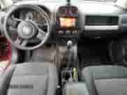 2014 Jeep Compass Sport с VIN 1C4NJDBB1ED572249, выставлен на аукционе Copart как лот 86251595 с пробегом 201 223 миль миль и Чистый • Clean title. История ставок и продаж доступна на DreamBid. Изображение 8.