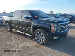 2014 Chevrolet Silverado 1500 High Country z VIN 3GCPCTEC6EG266121, wystawiony jako IAAI lot #41278401 z przebiegiem 117 501 mil mil oraz . Historia ofert i sprzedaży dostępna na DreamBid. Obrazek 1.
