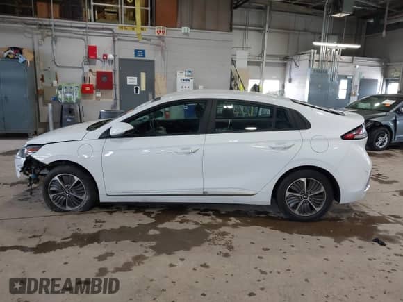 2021 Hyundai Ioniq SE с VIN KMHC65LD8MU255156, выставлен на аукционе IAAI как лот 41546277 с пробегом 37 517 миль миль и . История ставок и продаж доступна на DreamBid. Изображение 14.