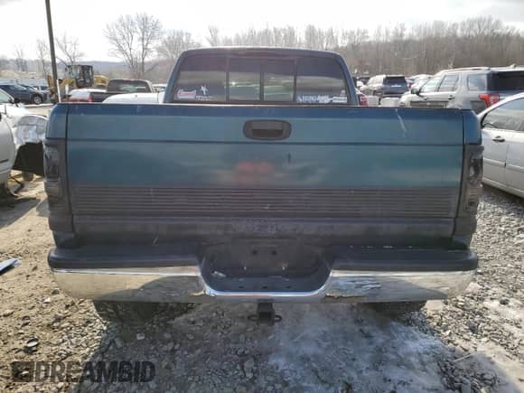 1995 Dodge 1500 with VIN 1B7HF16Y1SS365654, listed as a Copart auction lot 86808484 with 224,141 mi miles and Non repairable. Bid and sale history available at DreamBid. Image 6.