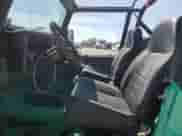 1987 Jeep Wrangler с VIN 2BCCL8118HB505080, выставлен на аукционе Copart как лот 46142235 с пробегом 74 287 миль миль и Списание • Salvage title. История ставок и продаж доступна на DreamBid. Изображение 7.