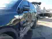 2024 Kia Sorento EX z VIN KNDRHDLG6R5248883, wystawiony jako IAAI lot #40070613 z przebiegiem 35 705 mil mil oraz . Historia ofert i sprzedaży dostępna na DreamBid. Obrazek 6.