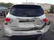 2015 Nissan Pathfinder SL с VIN 5N1AR2MM8FC634078, выставлен на аукционе IAAI как лот 43462765 с пробегом 95 620 миль миль и . История ставок и продаж доступна на DreamBid. Изображение 6.