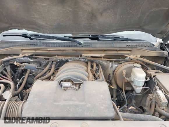 2015 GMC Sierra 1500 with VIN 1GTR1TEH8FZ171779, listed as a IAAI auction lot 42580891 with 189,935 mi miles and . Bid and sale history available at DreamBid. Image 10.