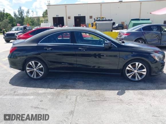 2015 Mercedes-Benz CLA 250 с VIN WDDSJ4EB0FN167337, выставлен на аукционе IAAI как лот 43374883 с пробегом 168 120 миль миль и . История ставок и продаж доступна на DreamBid. Изображение 13.