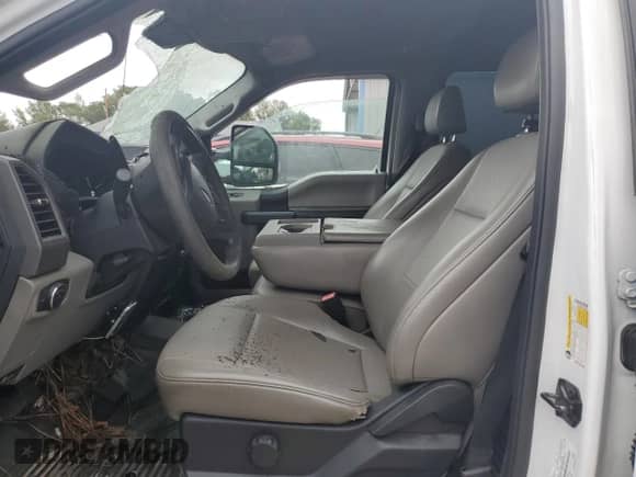 2020 Ford F-250 z VIN 1FT7W2AN2LED30510, wystawiony jako Copart lot #80070224 z przebiegiem Nie podano mil oraz Nie do naprawy • Non repairable. Historia ofert i sprzedaży dostępna na DreamBid. Obrazek 7.