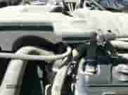 2017 Chevrolet Silverado 1500 Custom z VIN 1GCVKPEC9HZ281704, wystawiony jako IAAI lot #43386564 z przebiegiem 142 940 mil mil oraz . Historia ofert i sprzedaży dostępna na DreamBid. Obrazek 19.