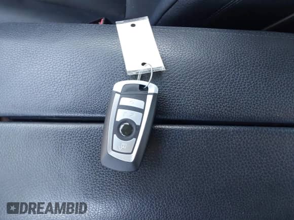 2013 BMW 7 Series 740Li xDrive с VIN WBAYF4C57DD127890, выставлен на аукционе IAAI как лот 43529137 с пробегом 79 390 миль миль и . История ставок и продаж доступна на DreamBid. Изображение 11.