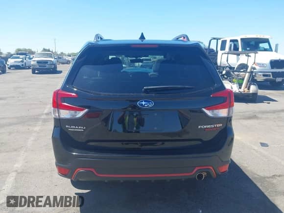 2024 Subaru Forester Special Sports z VIN JF2SKAGC8RH411333, wystawiony jako IAAI lot #43022388 z przebiegiem 15 887 mil mil oraz . Historia ofert i sprzedaży dostępna na DreamBid. Obrazek 17.