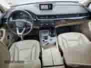 2017 Audi Q7 Premium Plus with VIN WA1LAAF7XHD018993, listed as a Copart auction lot 84004545 with 155,472 mi miles and Clean title. Bid and sale history available at DreamBid. Image 8.