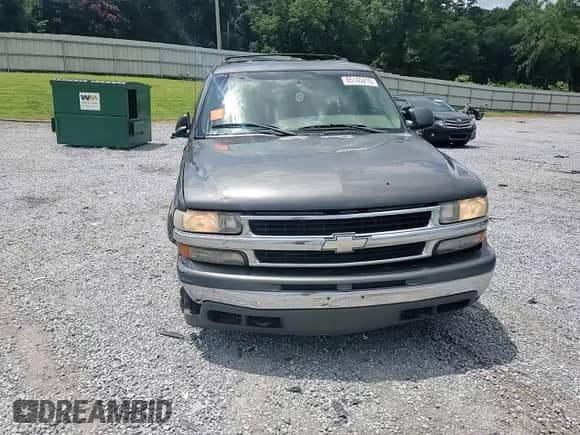 2001 Chevrolet Suburban LT with VIN 1GNEC16T91J305925, listed as a Copart auction lot 65145215 with 229,385 mi miles and Salvage title. Bid and sale history available at DreamBid. Image 14.