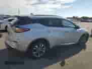 2017 Nissan Murano S with VIN 5N1AZ2MH5HN118612, listed as a Copart auction lot 70660145 with 136,371 mi miles and Salvage title. Bid and sale history available at DreamBid. Image 3.