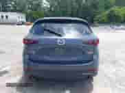 2024 Mazda CX-5 S Preferred z VIN JM3KFBCMXR0353819, wystawiony jako IAAI lot #42508482 z przebiegiem 13 458 mil mil oraz . Historia ofert i sprzedaży dostępna na DreamBid. Obrazek 16.
