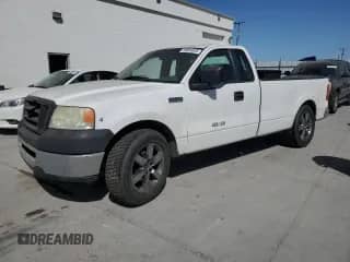 2007 Ford F-150 XL with VIN 1FTRF12237KD21524, listed as a Copart auction lot 68442385 with 197,992 mi miles and Salvage title. Bid and sale history available at DreamBid. Image 1.