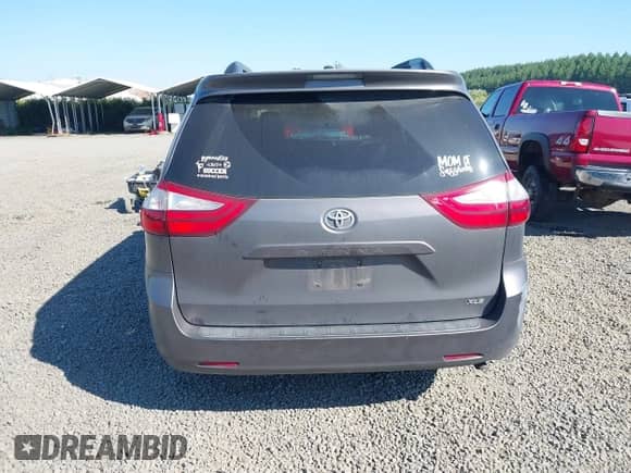 2016 Toyota Sienna XLE with VIN 5TDYK3DC8GS701587, listed as a IAAI auction lot 42444516 with 215,684 mi miles and . Bid and sale history available at DreamBid. Image 16.