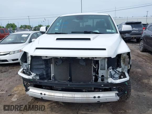 2020 Toyota Tundra SR с VIN 5TFUY5F14LX872278, выставлен на аукционе IAAI как лот 42355094 с пробегом 105 358 миль миль и . История ставок и продаж доступна на DreamBid. Изображение 12.