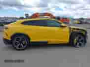 2019 Lamborghini Urus with VIN ZPBUA1ZL7KLA01416, listed as a IAAI auction lot 41680325 with 72,817 mi miles and . Bid and sale history available at DreamBid. Image 14.
